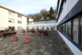 Bürogebäude mit Dachterrasse in verkehrsgünstiger Lage – Renovierung nach Mieterwunsch - Terrasse