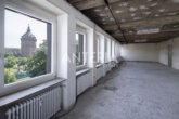 Attraktive Büro-/Praxisfläche in zentraler Innenstadtlage mit Blick auf den Wasserturm - Innenansicht
