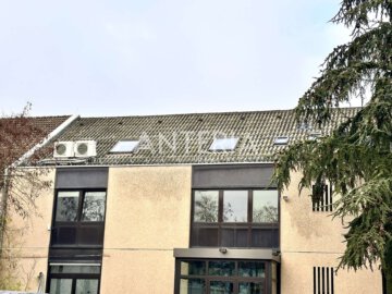 Großzügiges Dachgeschossbüro mit guter Verkehrsanbindung, 68167 Mannheim, Bürofläche