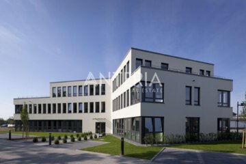 Repräsentative Büroeinheit mit großzügigem In-House-Konferenzbereich im Eastsite-Beraterhaus, 68163 Mannheim, Bürofläche